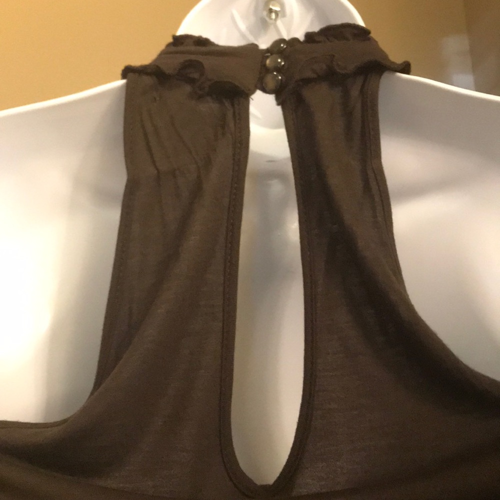 Top - Picture 2 of 2